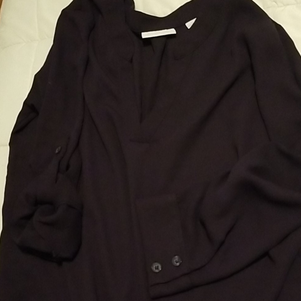 Dark purple tunic w/ full or 3/4 sleeves